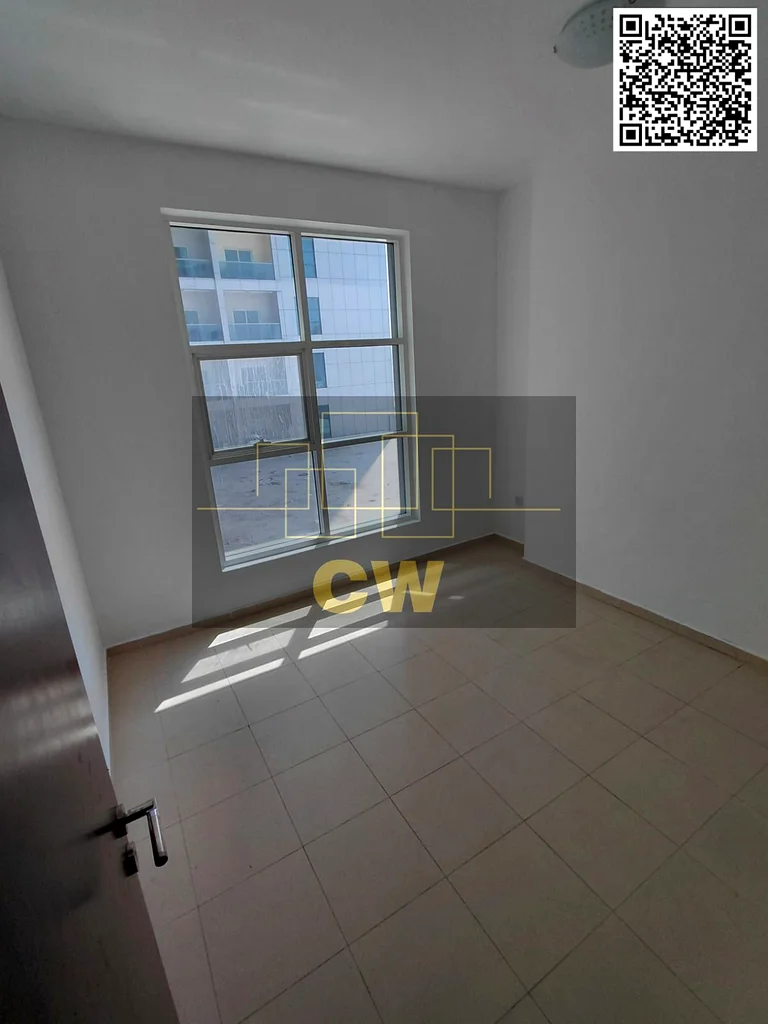 Spacious 2BHK Apartment in City Tower | With Balcony & Parking | Prime Location63724319169025113