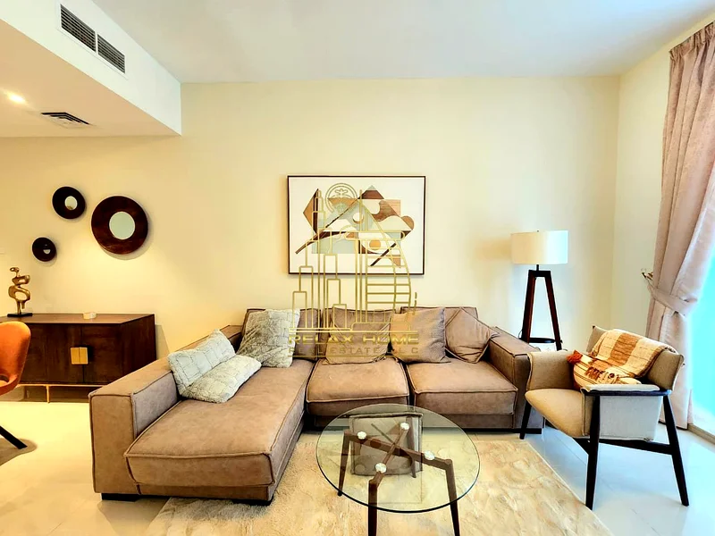 شقة مفروشة بالكامل 1BHK | جاهزة للانتقال | صالة رياضية وحمام سباحة | بالقرب من محطة المترو63745657920003113