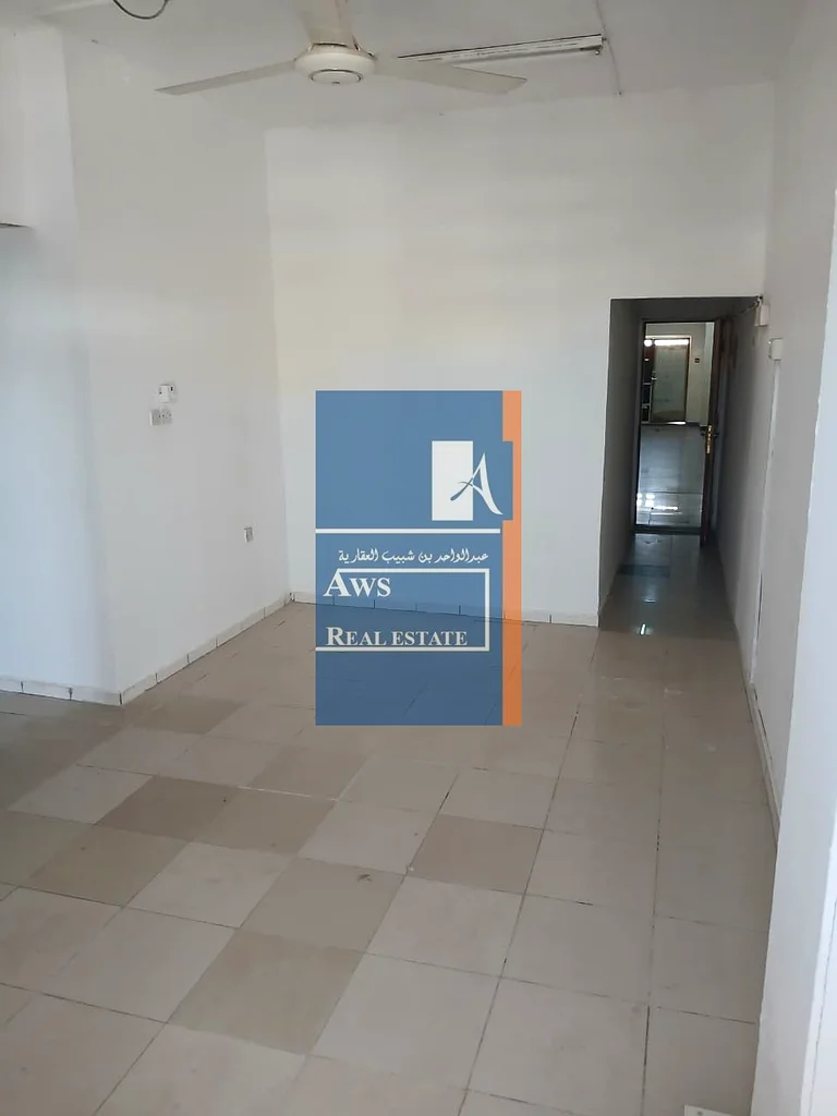 Spacious Studio for Bachelors - Quick Access to Daily Needs63737826868225110