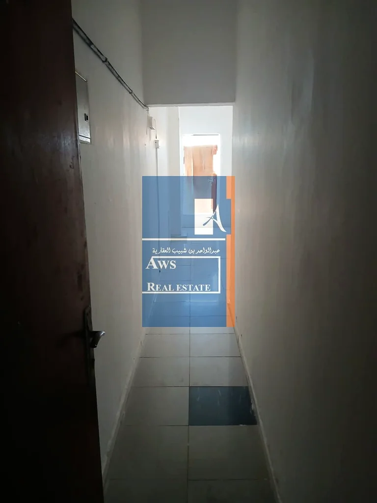 Spacious Studio for Bachelors - Quick Access to Daily Needs63737826868225112