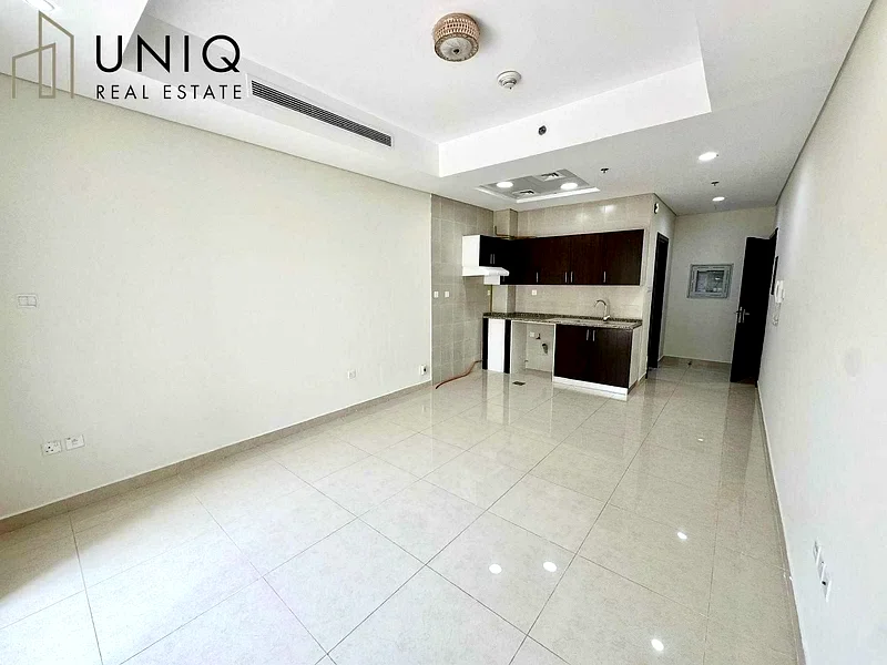 Studio with Huge Balcony | Community View63918882907265110