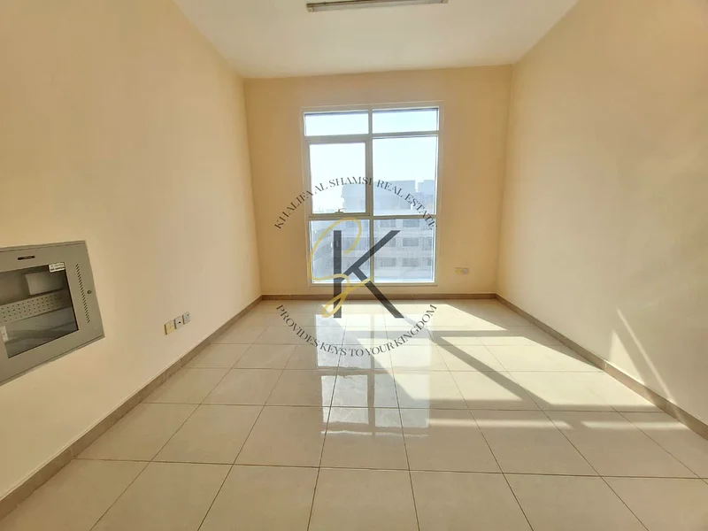 مطبخ نظيف ومرتب ومهيلة الشارقة للاستدعاء بابار63702717708801110