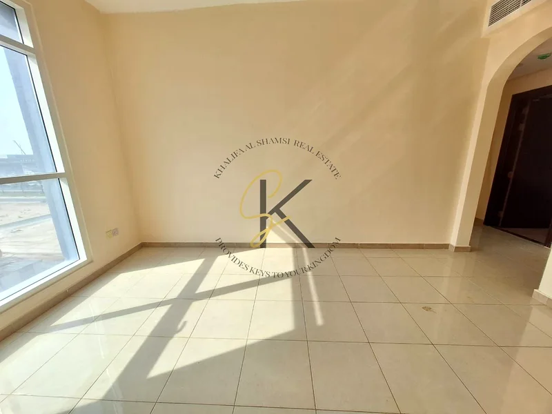 مطبخ نظيف ومرتب ومهيلة الشارقة للاستدعاء بابار63702717708801114