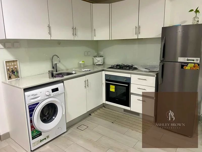 Semi-Furnished | Vacant | In built wardrobes | Attractive Investment63992631176834112