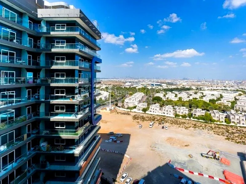 High Corner Unit | Open Bright Spacious| 2 Parking63748197009795110