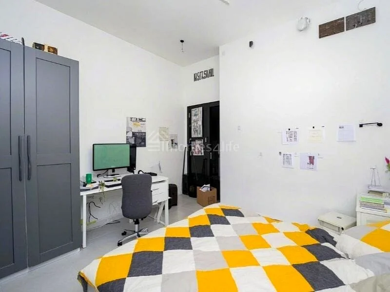 High Corner Unit | Open Bright Spacious| 2 Parking63748197009795111