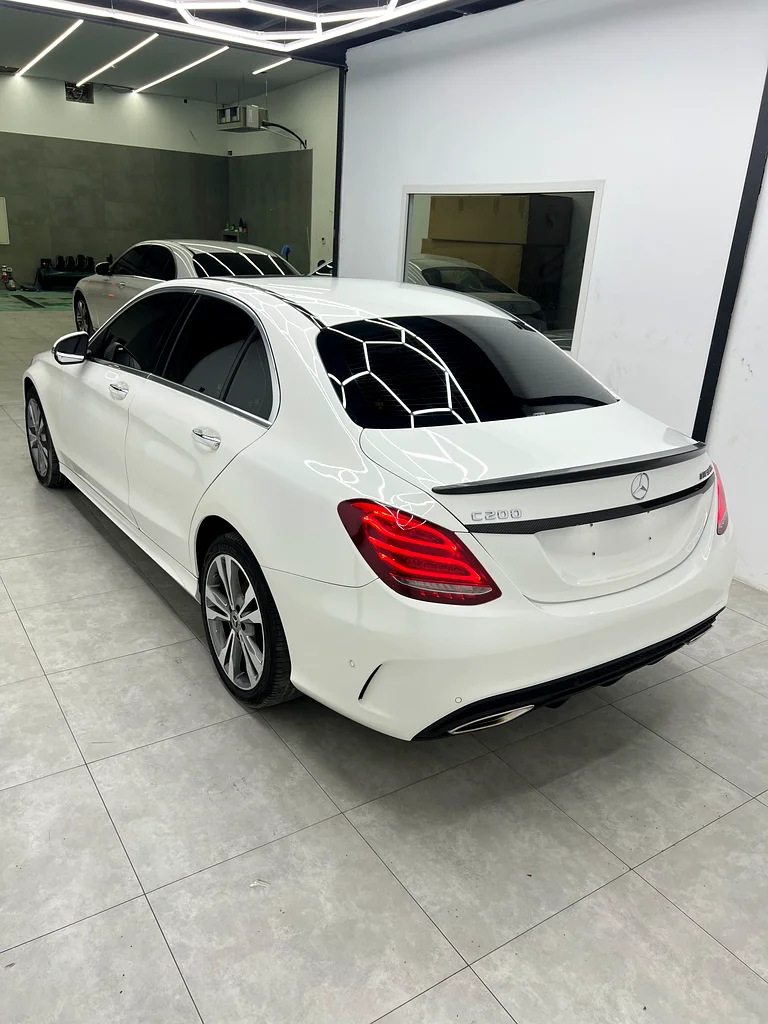 C200 فقط 87000 كم63700563011841114