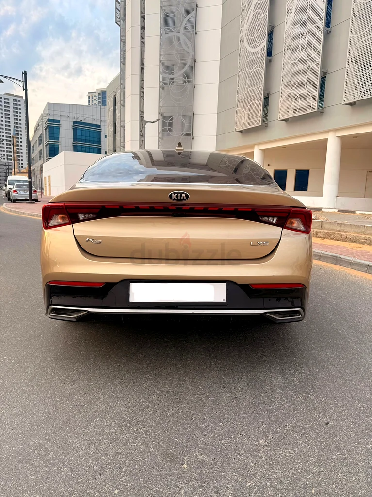 Sleek 2021 Kia K5 LXS – Unique color – American Specs, Like New!63699037613057113