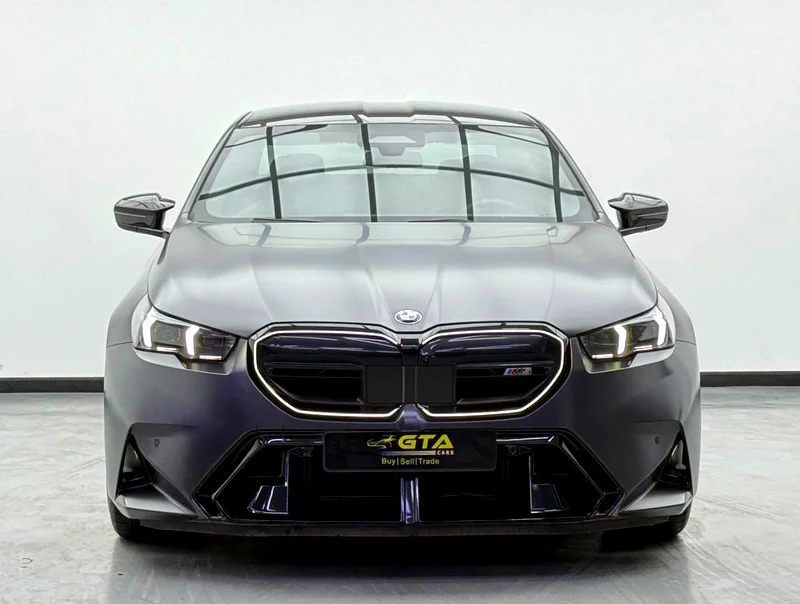 2025 BMW M5 Competition, 2030 BMW Warranty + Service Pack, Low Km, Excellent Condition, GCC63699045878403111