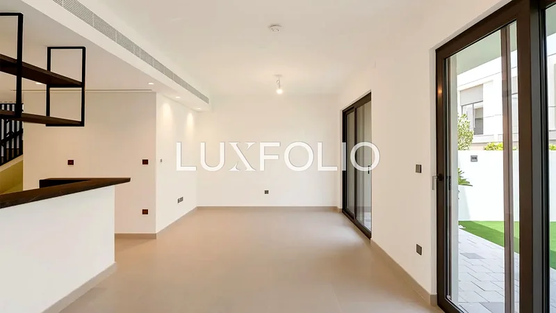 Handover Soon | Internal Location | Available63929934673155113
