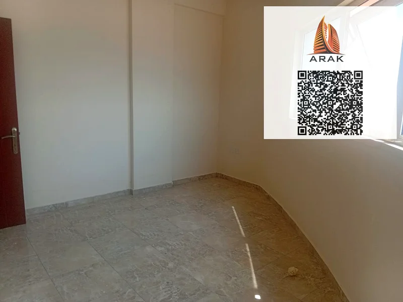 لإيجار سنوي في الحميدية 1 شقة واسعة مكونة من غرفتي نوم مع صالة63708954581763111