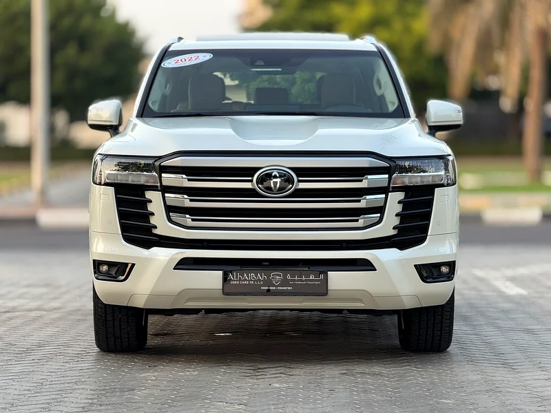 تويوتا لاند كروزر GX.R TWIN TURBO موديل 2022 خليجى بحاله الوكاله63700380045954110