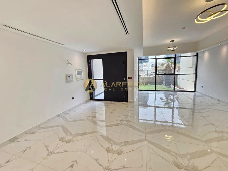 4BHK | تخطيط واسع | إطلالة على المجتمع63782826151554114