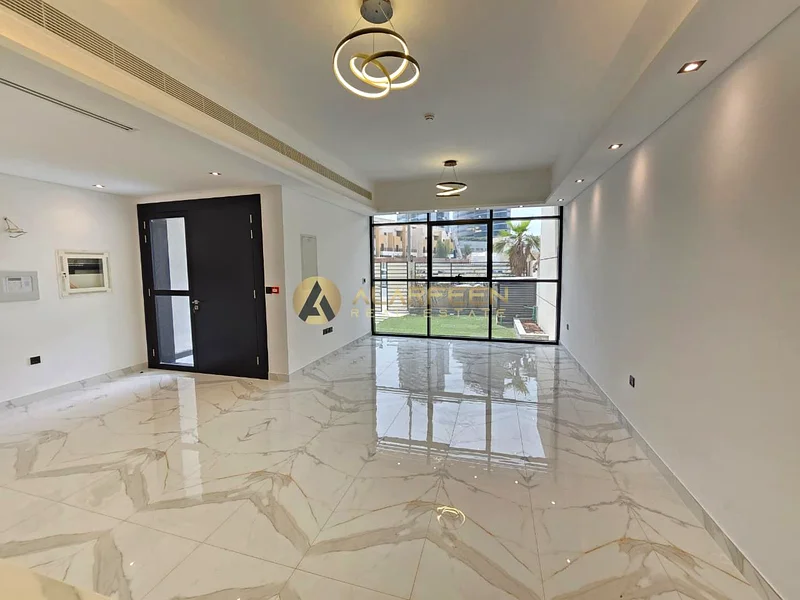 4BHK | تخطيط واسع | إطلالة على المجتمع63782826151554110