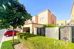 Upgraded Garden | Vacant | Exclusive