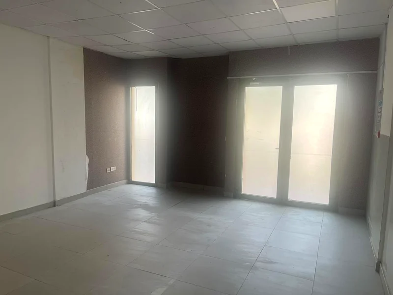 Shop For Sale-Front Side-Rented63825488408577113