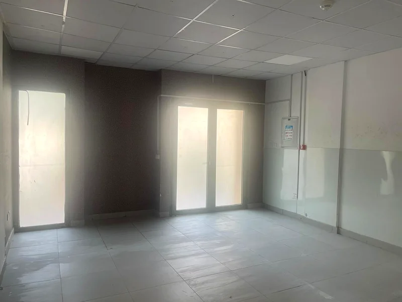 Shop For Sale-Front Side-Rented63825488408577112