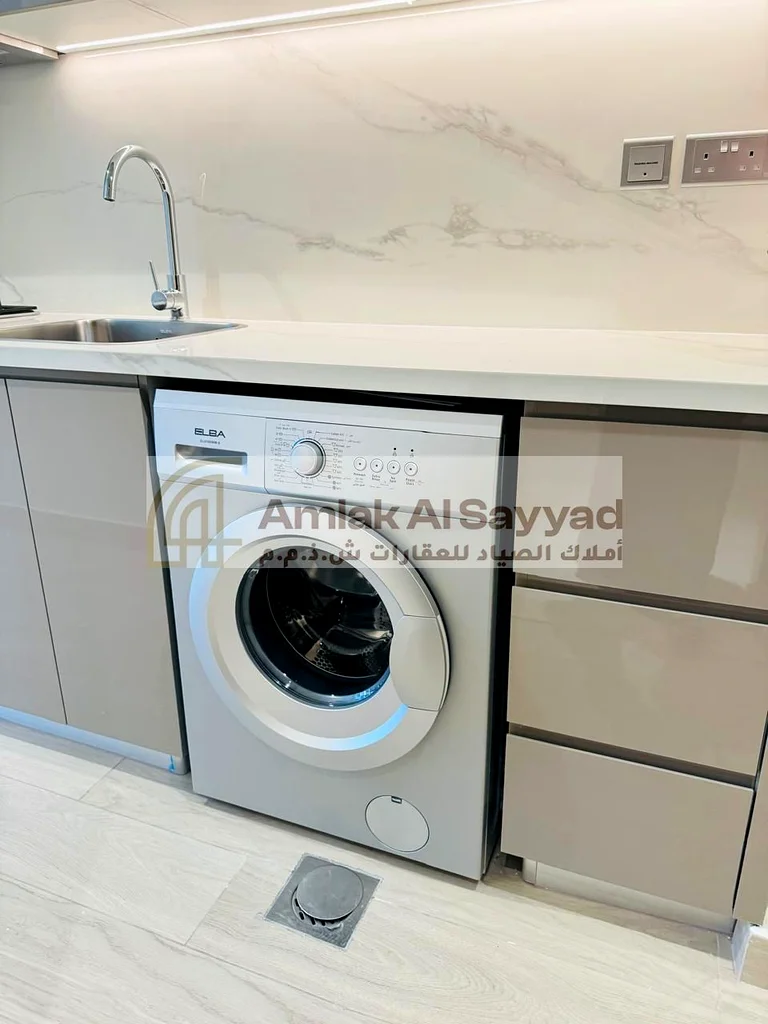 استوديو حديث في عزيزي ريفيرا 44 | مجتمع ميدان63977417532163114