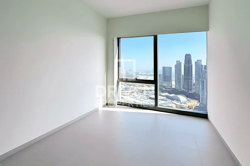نافورة وبُرج خليفة مع إطلالة | طابق عالي63772753125891114