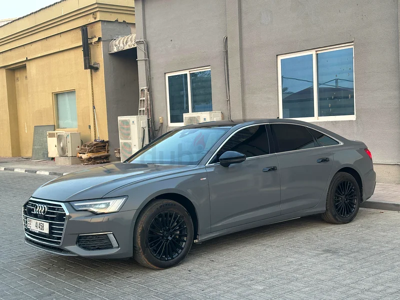 Audi A6 45 TFSI Quattro, S line full option63700661553026110