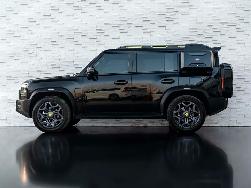 BACK-TO-SCHOOL DEALS • SUV • WARRANTY AND SERVICE PLAN • JETOUR T2 LUXURY • FULL-SERVICE HISTORY63699029298177114