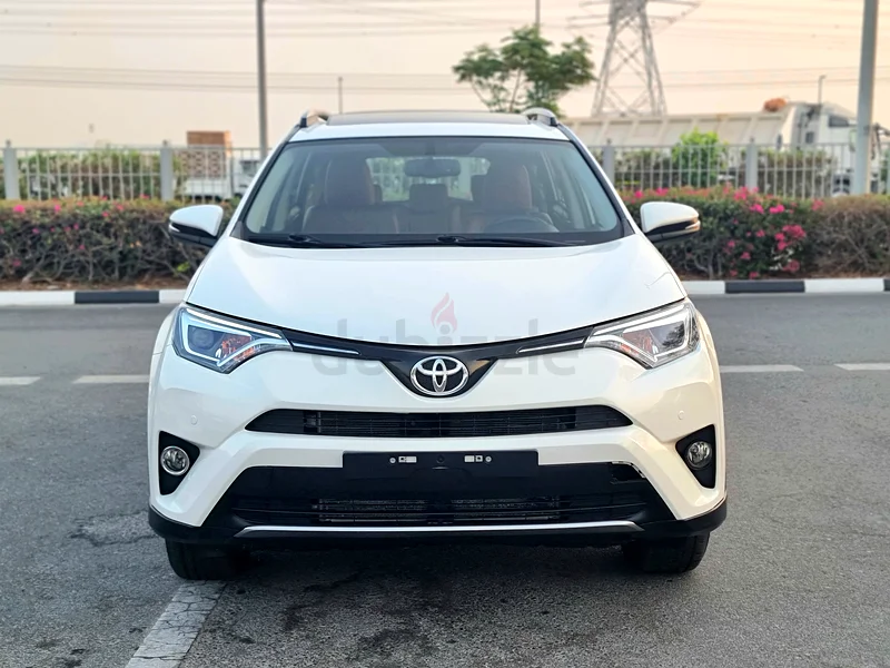 TOYOTA RAV 4 2018 MODEL GCC SPECS VX PERFECT CONDITION WITH SUNROOF63699051839105111