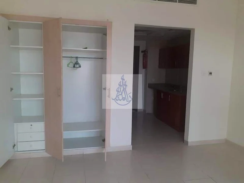 شقة ب studio مع شرفة للإيجار في كلاستر المغرب، المدينة الدولية63741714902658111