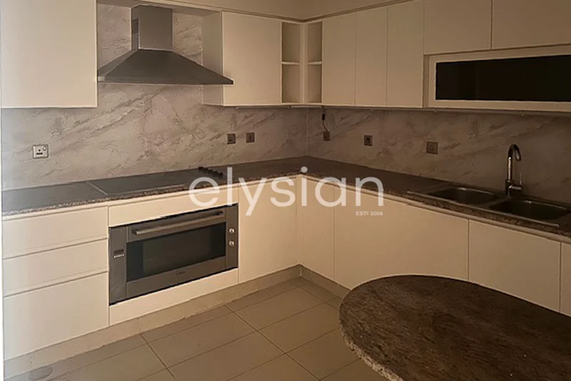 تصميم رائع أنا عيش فاخر | وصول إلى الشاطئ63806288151811113