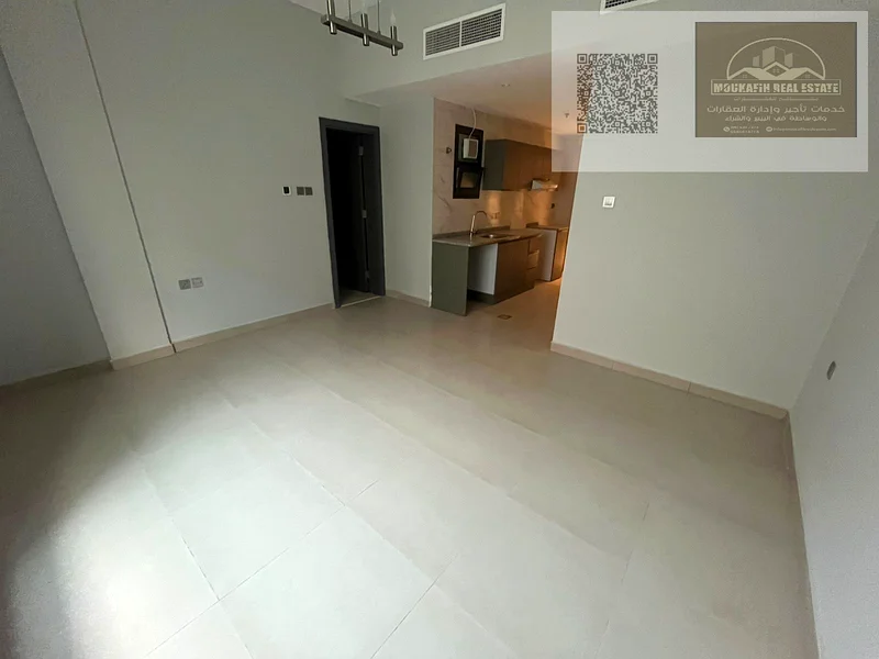 24000 درهم سنويًا - استوديو جديد بالكامل للإيجار في الرشيدية 2 (بجانب أبراج الفالكون) | أول مستأجر | موقف سيارات اختياري63721528480386114