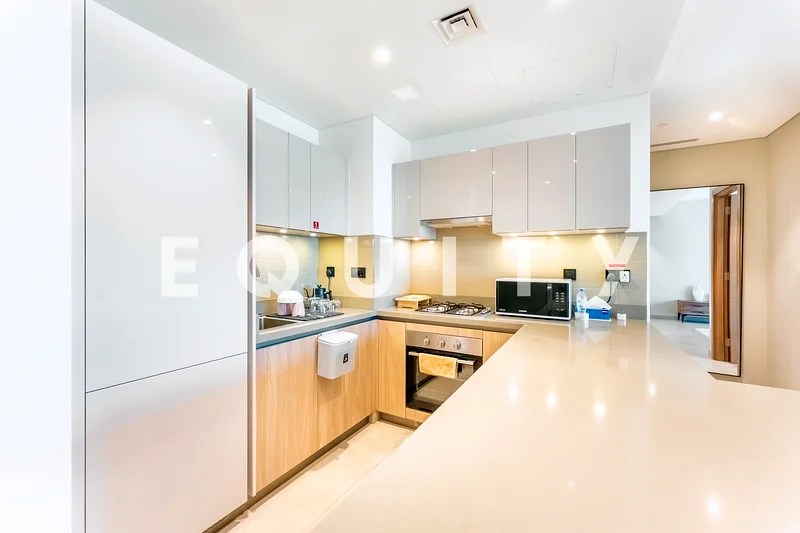 Large Layout | One Plus Study | Lagoon View64016293998849112