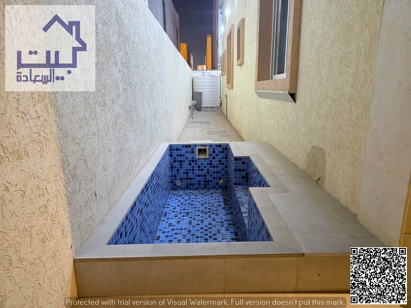فيلا للإيجار في حي الياسمين، ثالث ساكن، موقع ممتاز، احجز فيلتك الآن. تتكون الفيلا من مسبح صغير، وصالة كبيرة63718289123459114
