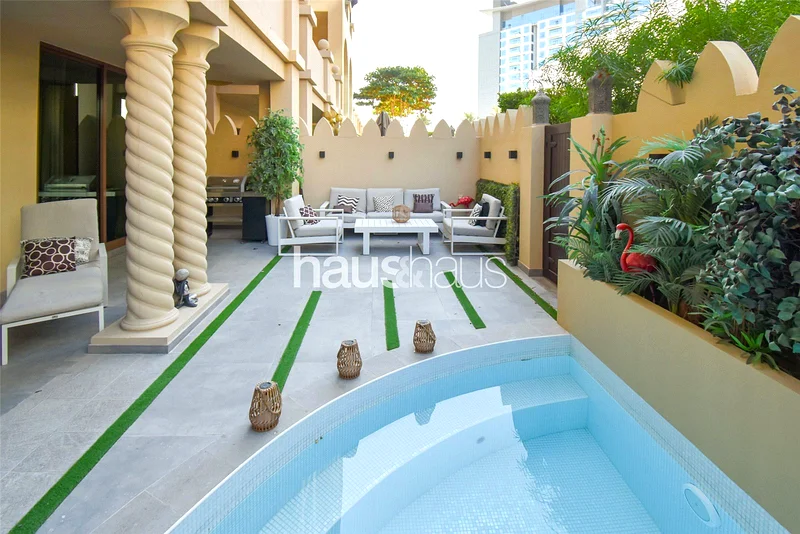 Private Pool | Stroll to Beach | Fully Upgraded63752462730242110