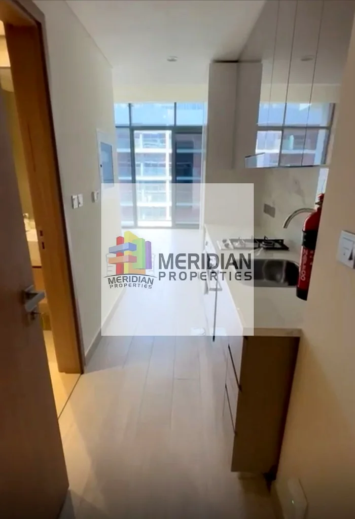 MARKET PRICE | CENTRAL LOCATION | POOL & PARK VIEW | HOT DEAL63976005936771112