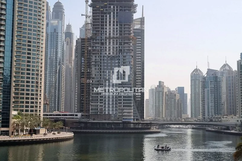 إطلالات بانورامية على المارينا | صفقة مذهلة | من إعمار64040359916162111