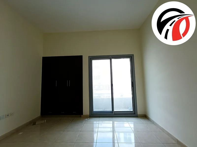 شقة واسعة جدًا بغرفة نوم واحدة وجميع وسائل الراحة متوفرة بسعر 52 ألف63755216093185114