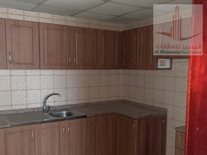 For sale directly from the owner, a distinctive investment building in Al Jurf Industrial 3, Ajman63868416220675114
