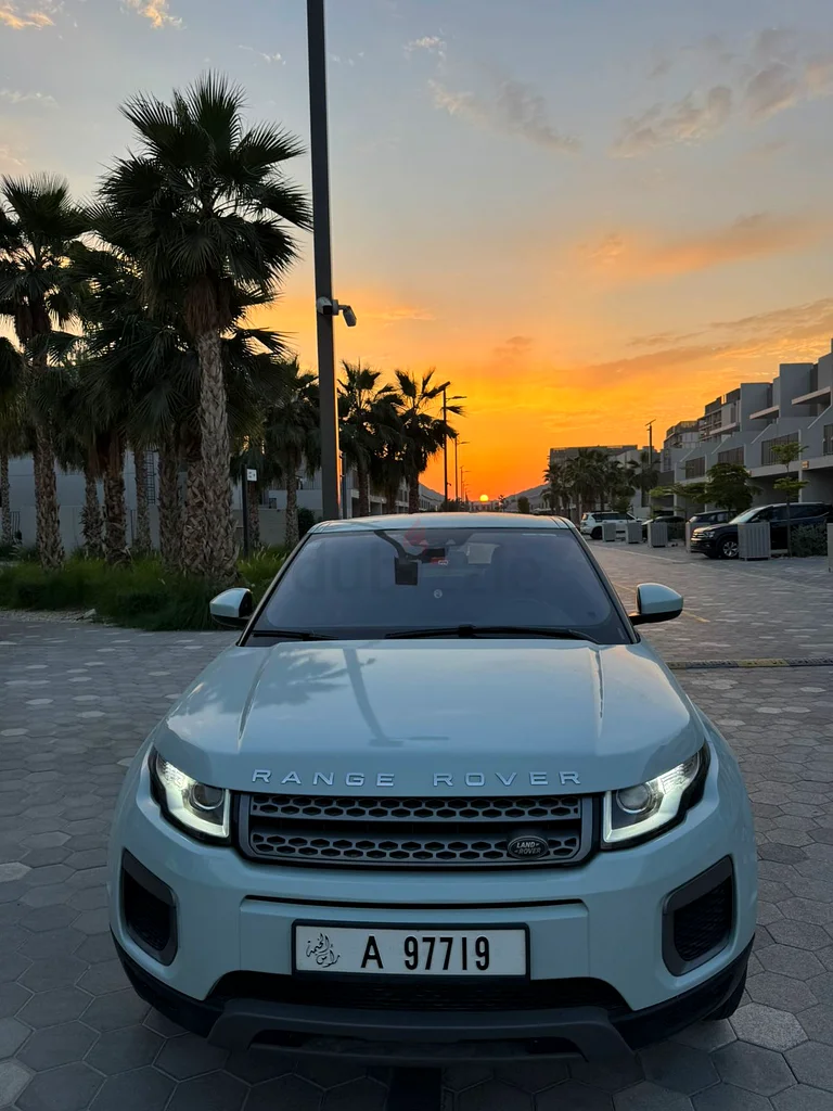 RANGE ROVER EVOQUE 2016 MODEL GCC63699061781377110