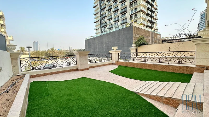 Spacious Layout | Small Garden | Private Elevator63782728534530114