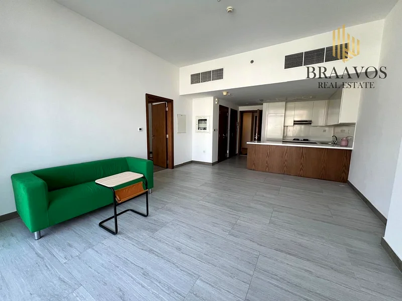 غرفة نوم واحدة | طابق عالي | وسائل راحة رائعة | شاغر63781516193666110