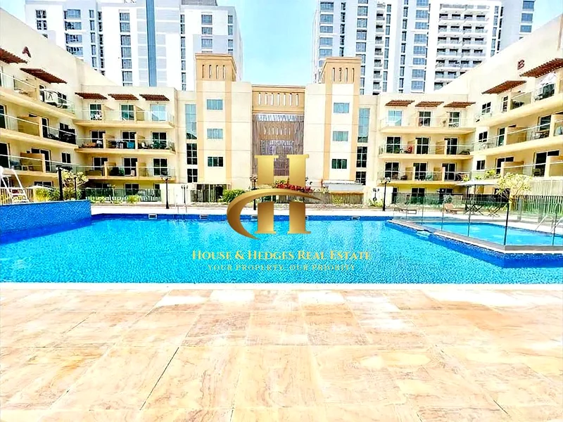 Community View | Prime Location | Spacious Unit63783058097026113
