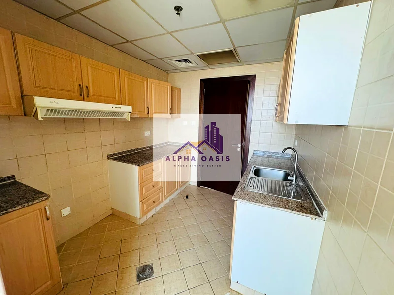 SPACIOUS 2BHK + STUDY ROOM / PRIME LOCATION /63978244438401111