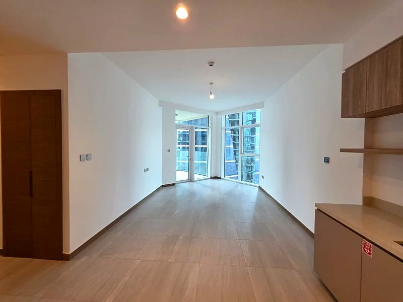 Spacious Layout | Great Location | Unfurnished 2BR63792779198978111