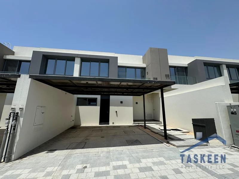 Spacious 3BR + Maids63725182669314110