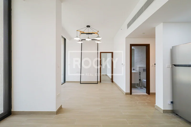 Lavish 2 Bedroom| Spacious Layout | Fitted Kitchen63778990569474114