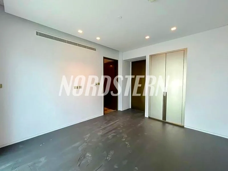 Soon Vacant | Luxury Unit | Water Views63777729009537114