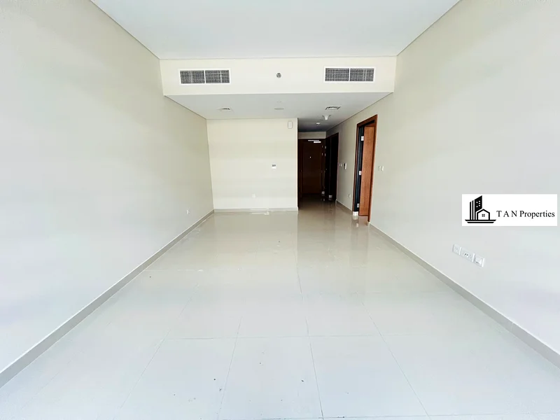 Luxury 1BHK Apartment | With Balcony | All Amenities | Prime Location63768538076419111