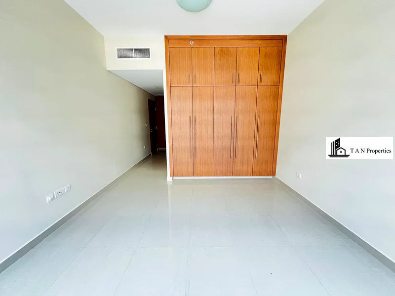 Luxury 1BHK Apartment | With Balcony | All Amenities | Prime Location63768538076419113