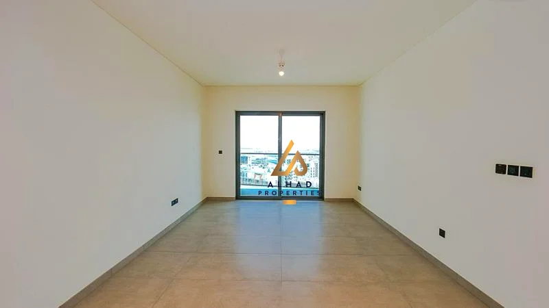 Canal facing | Waves Grande | High floor64016046949378112