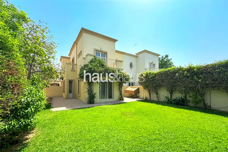 Lake Views | Large Plot | Close to Pool and Park63729126071553110