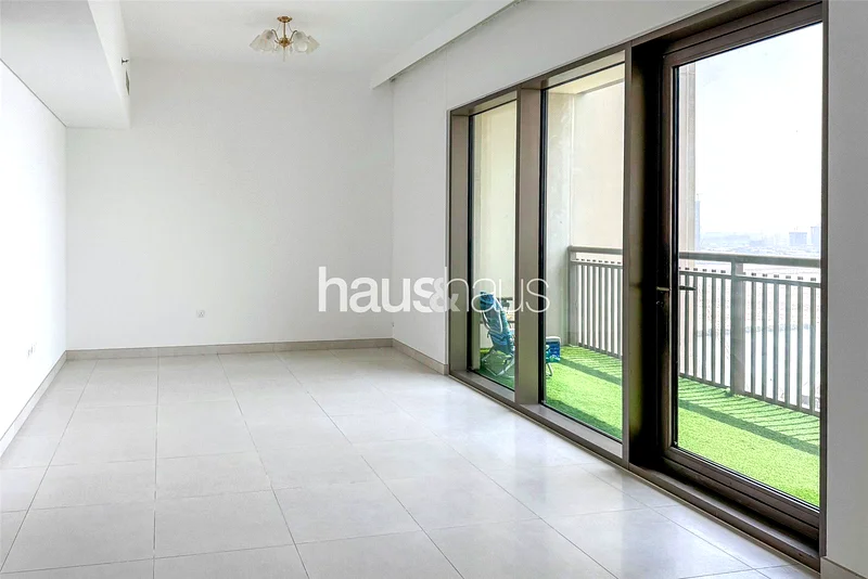 Burj Views | High Floor | Vacant | View Today64025486801155111